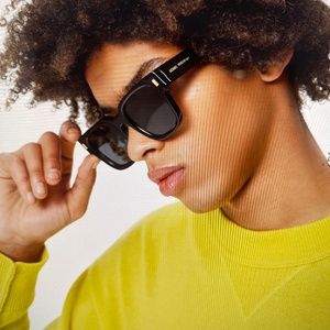 Louis Vuitton Mens sunglasses